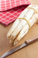 Image showing white asparagus on kitchen table