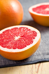 Image showing sliced red grapefruit