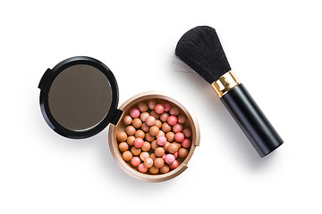 Image showing bronzing pearls and makeup brush