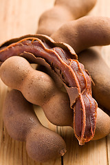 Image showing tamarinds on kitchen table