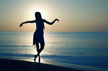 Image showing Relaxing dance at sunset