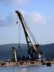 Image showing Cargo handling in a sea port