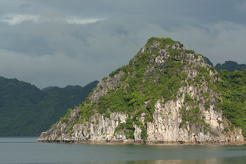 Image showing Limestone rocks in Halong Bay, Vietnam