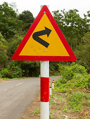 Image showing Bending roadtraffic sign