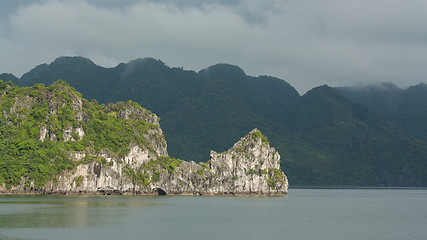 Image showing Limestone rocks in Halong Bay, Vietnam