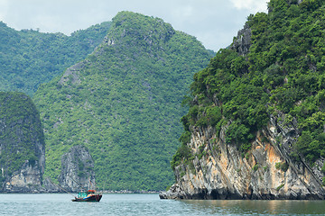 Image showing Fishing boat in the Ha Long Bay