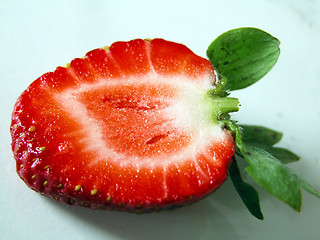 Image showing 1/2 strawberry