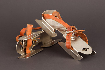 Image showing Very old dutch ice skates for a small child