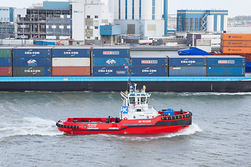 Image showing Red tug
