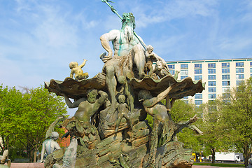 Image showing Neptunbrunnen