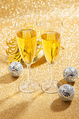 Image showing Masquerade Mask and champagne