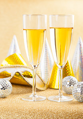 Image showing Masquerade Mask and champagne