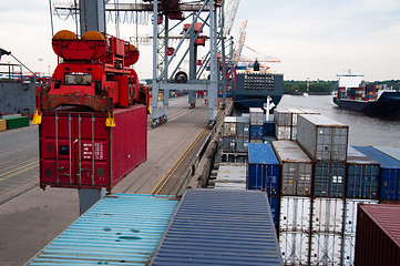 Image showing Container Ship being (un)loaded