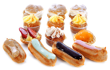 Image showing petit four