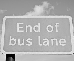 Image showing End of bus lane