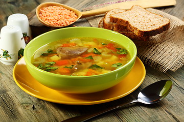 Image showing Soup of chicken giblets and red lentils.