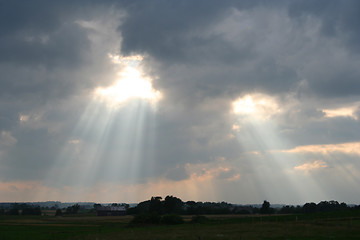 Image showing Sunrays