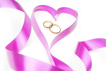 Image showing Wedding rings and heart