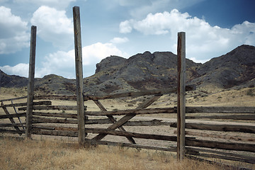 Image showing Lonely fence