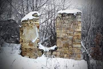 Image showing ruins of old house