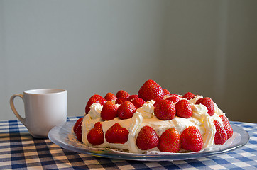 Image showing Strawberry cake