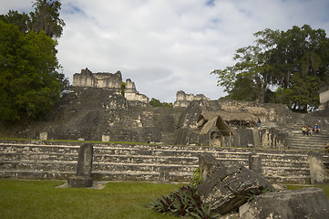 Image showing great plaza tikal guatemala