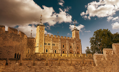 Image showing Tower of London - Autumn sunset colors