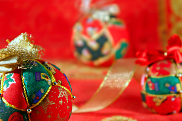 Image showing Christmas decorations - Colour balls