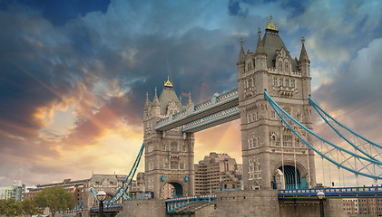 Image showing Beautiful sunset colors over famous Tower Bridge in London