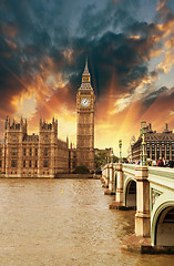 Image showing Houses of Parliament, Westminster Palace - London beautiful suns