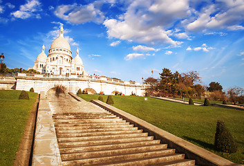 Image showing Wonderful view of Sacred Heart Cathedral and Steep Stairs - Pari