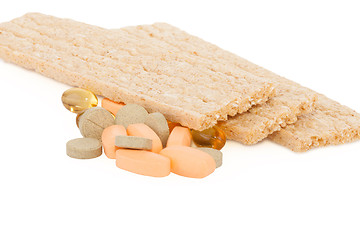 Image showing tasty crispbread and tablets