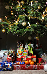 Image showing Christmas gifts