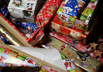 Image showing Christmas gifts