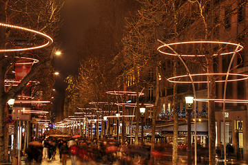 Image showing Crowd on Champs Elysees