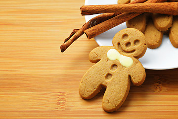 Image showing Christmas gingerbread men