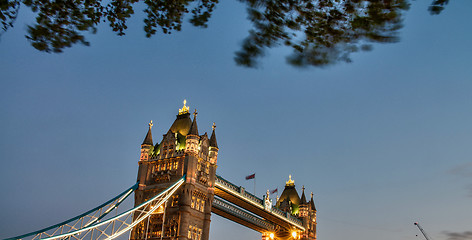 Image showing Colors, Lights and Architecture of London in Autumn