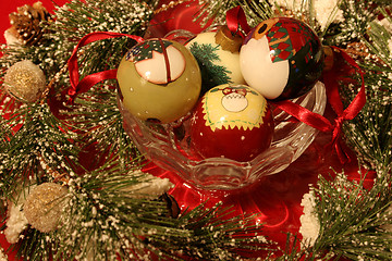 Image showing round balls in decorations