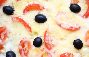 Image showing Omelette with tomatoes, black olive and cheese