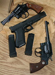 Image showing Guns and ammo