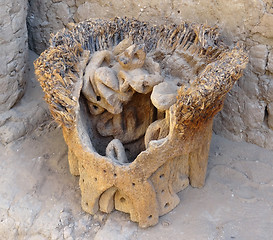 Image showing sculpture at Al-Qasr