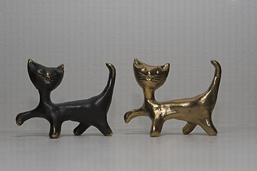 Image showing catstatues