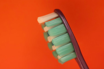 Image showing toothbrushleaning