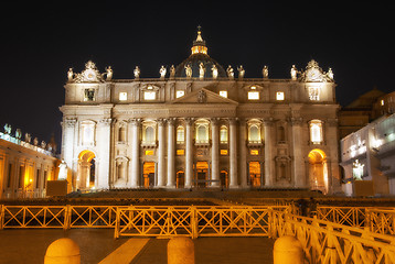 Image showing Vatican City Basilica in St Peter Square at Night