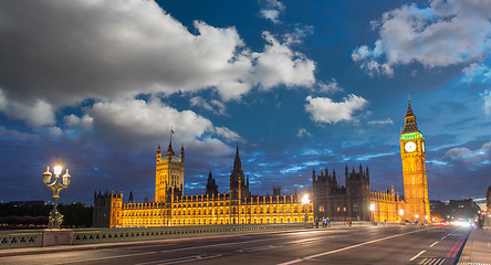 Image showing Sunset sky over Big Ben and House of Parliament from Westminster