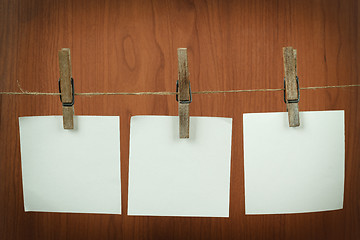 Image showing Memory note paper hanging on cord