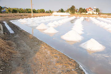 Image showing Salt fields 