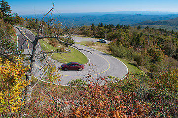 Image showing winding curve at blue ridge parkway