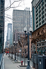 Image showing chicago skyline and streets