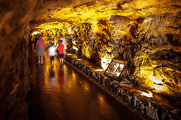 Image showing cave at chimney rock